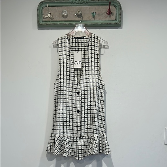 Zara Dresses & Skirts - Zara Black and White Checkered pinafore mini dress Women's size medium new w tag